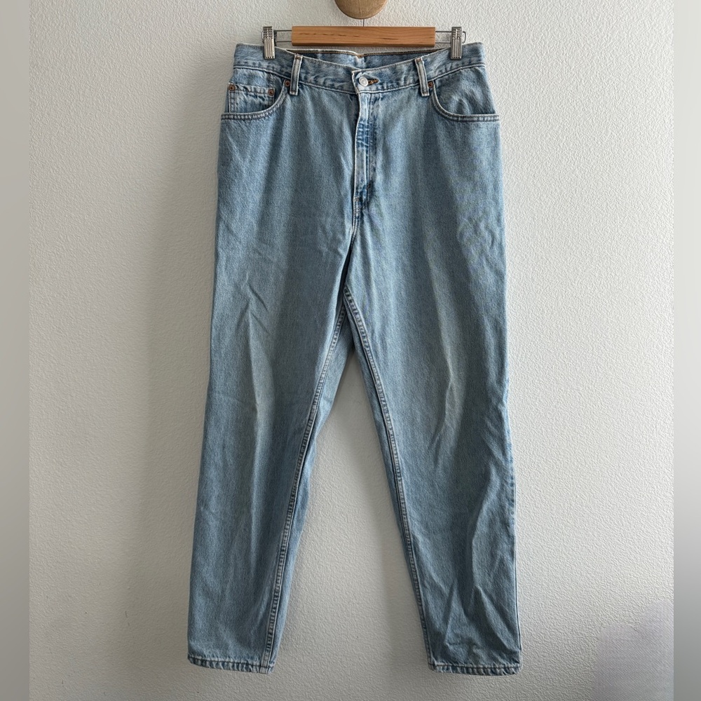 Vintage Levi's 550 Relaxed Fit Tapered Leg Jeans